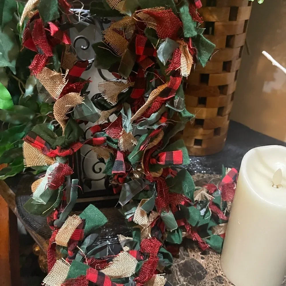 Garland for Decor or Presents!